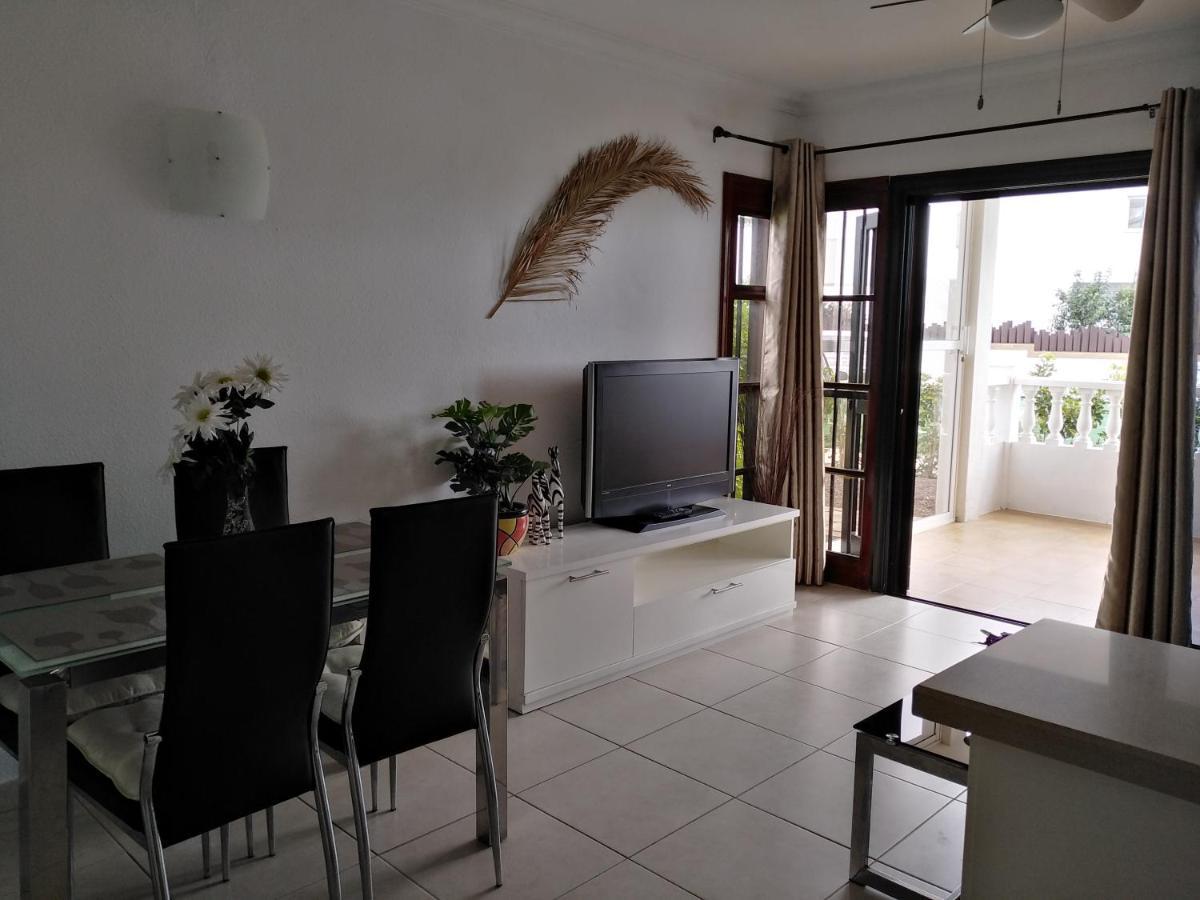 Apartamento La Palmera Amarilla Golf ซานมิเกลเดียโบนา ภายนอก รูปภาพ