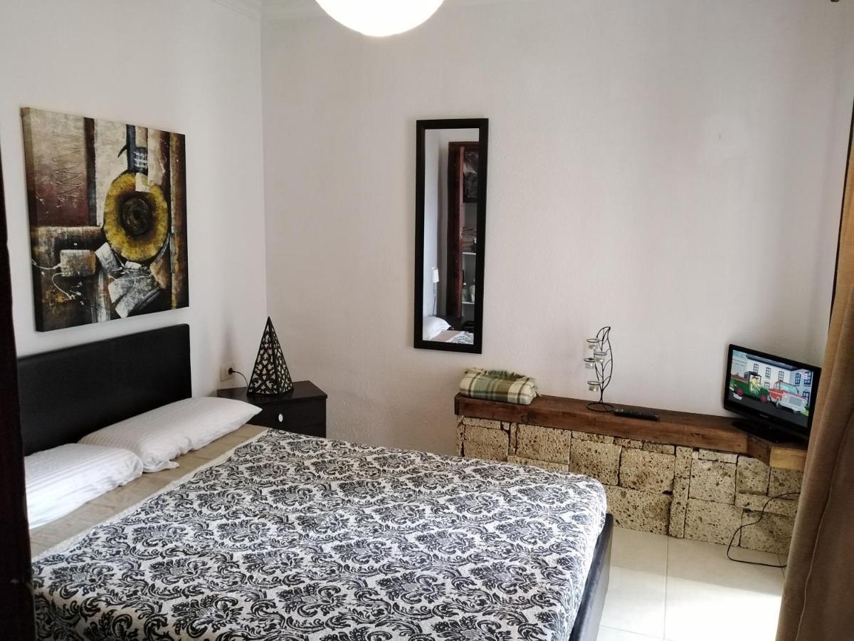 Apartamento La Palmera Amarilla Golf ซานมิเกลเดียโบนา ภายนอก รูปภาพ