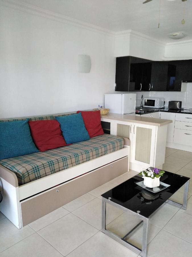 Apartamento La Palmera Amarilla Golf ซานมิเกลเดียโบนา ภายนอก รูปภาพ